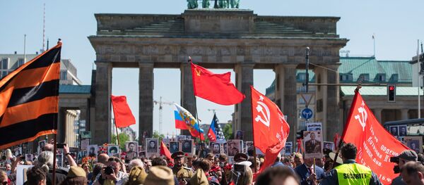Participants of the action Immortal regiment in Berlin - Sputnik International