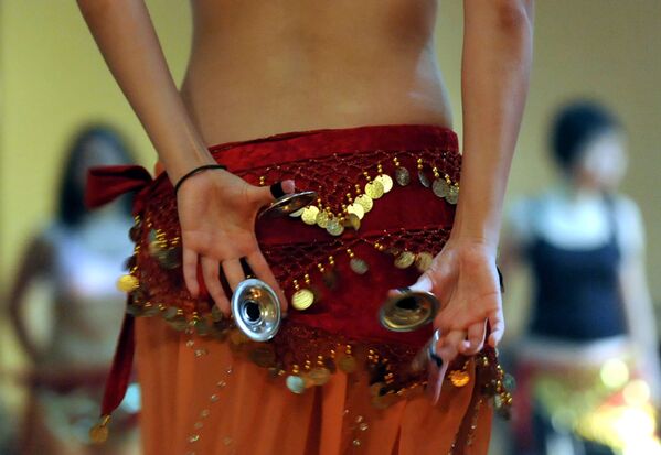 Move Your Body: Belly Dancers All Over the World - Sputnik International