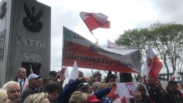Rally in Jersey City Against Relocation of Katyn Memorial - Sputnik International