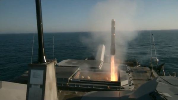 USS Milwaukee tests Longbow Hellfire missiles in Littoral Combat Ship program - Sputnik International