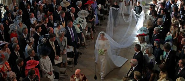 Bright Simplicity: Wedding Dresses of the British Royal Family - Sputnik International