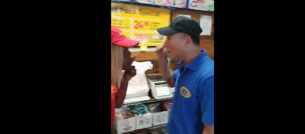 Asian Shop Owner Strikes Black Employee in Snellville, Georgia - Sputnik International