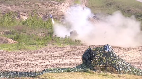 Ukraine test US-made Javlin Anti-Tank missiles for first time after the US State Department approved the sale in March 2018. Ukraine test US-made Javlin Anti-Tank missiles for first time after the US State Department approved the sale in March 2018. - Sputnik International