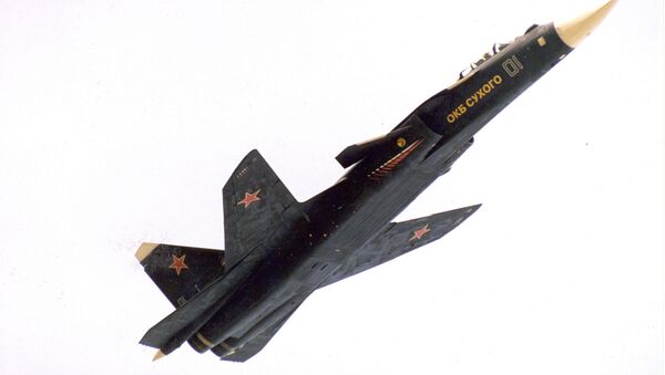 Su-47 (S-37) Berkut (Golden Eagle) sweepward fighter jet - Sputnik International