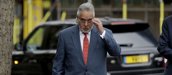 F1 Force India team boss Vijay Mallya arrives for a hearing for his extradition case at Westminster Magistrates Court in London, Friday, April 27, 2018 F1 Force India team boss Vijay Mallya arrives for a hearing for his extradition case at Westminster Magistrates Court in London, Friday, April 27, 2018 - Sputnik International