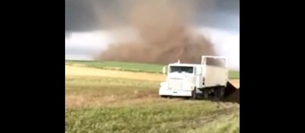 Three tornadoes - Sputnik International