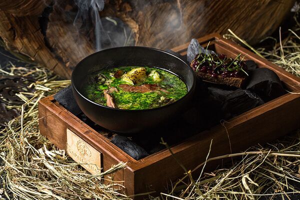 Baran-Rapan’s Solokh-Aul soup made prepared over aon fire - Sputnik International
