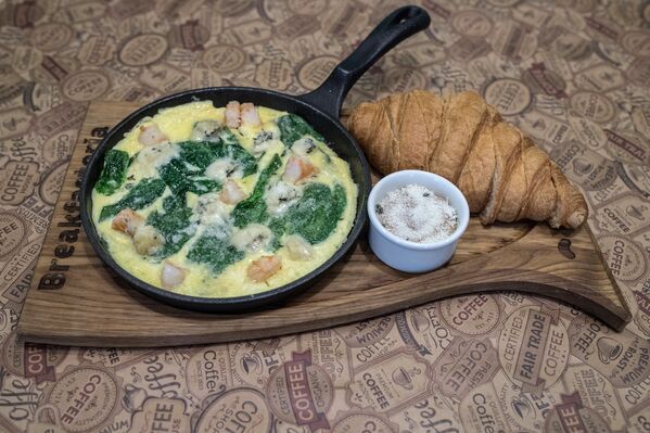 “Paris” continental breakfast of at Rostov-on-Don’s Breakfasteria Restaurant - Sputnik International