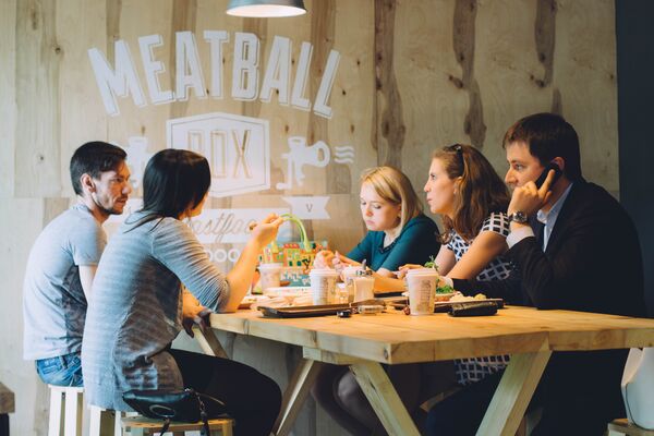 Meatball Box Café - Sputnik International