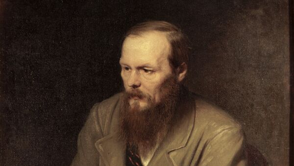The portrait of Fyodor Dostoyevsky by Vasily Petrov. - Sputnik International