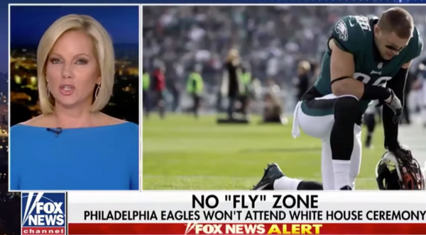 Photo shows Fox News using images of Philadelphia Eagles players praying before a game for a segment on US President Donald Trump's criticism of national anthem protest. Photo shows Fox News using images of Philadelphia Eagles players praying before a game for a segment on US President Donald Trump's criticism of national anthem protest. - Sputnik International
