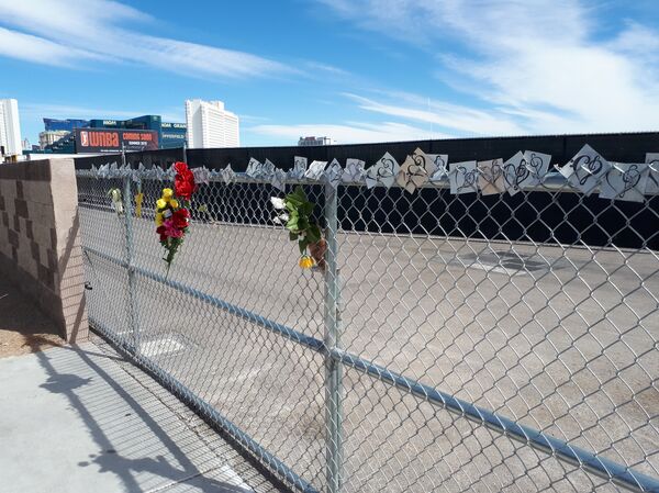 A memorial at the site of the Route 91 Harvest music festival in Las Vegas, where 58 people were gunned down in October 2017  - Sputnik International