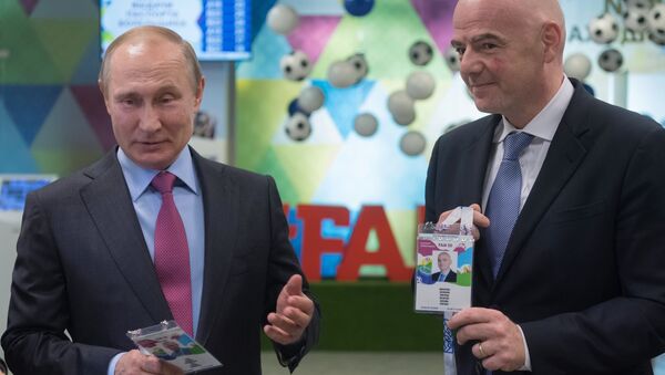Russian President Vladimir Putin and FIFA president Gianni Infantino - Sputnik International