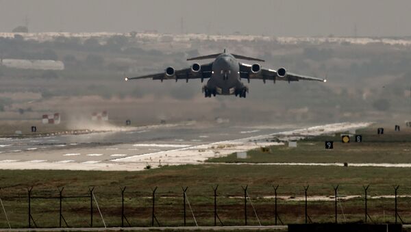 A US Air Force plane takes off from the Incirlik airbase, southern Turkey, Sunday, Sept. 1, 2013. - Sputnik International
