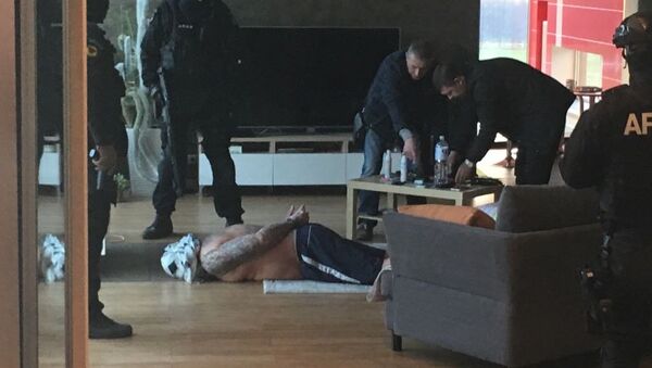 James Mulvey being arrested in Kaunas, Lithuania after a joint operation with UK's National Crime Agency - Sputnik International