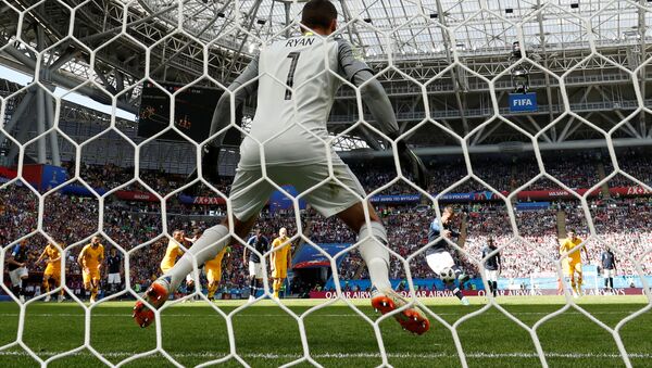Soccer Football - World Cup - Group C - France vs Australia - Kazan Arena, Kazan, Russia - June 16, 2018 France's Antoine Griezmann scores their first goal from a penalty - Sputnik International