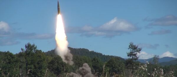 Iskander ballistic missile launch - Sputnik International