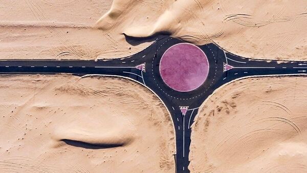 Kingdom of Sand: How Desert Engulfs Dubai and Abu Dhabi - Sputnik International