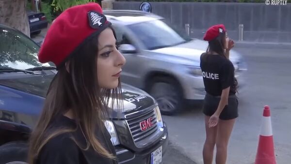 Sexy and Tight-Fitting Uniform of Female Police Officers Rocks Lebanon - Sputnik International