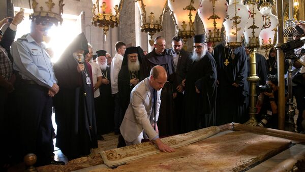 Britain's Prince William visits the Church of the Holy Sepulchre in Jerusalem's Old City, June 28, 2018 - Sputnik International