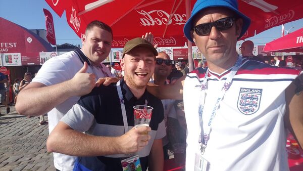 Fans ahead of England-Belgium match in Kaliningrad Fans ahead of England-Belgium match in Kaliningrad - Sputnik International