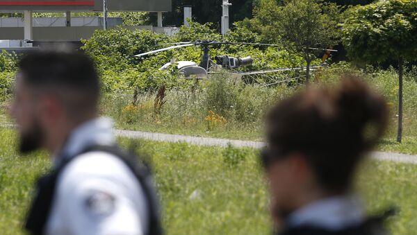 This picture taken on July 1, 2018 in Gonesse, north of Paris shows a French helicopter Alouette II abandoned by French armed robber Redoine Faid after his escape from prison in Reau - Sputnik International
