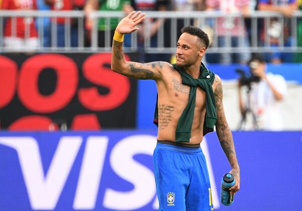 Neymar (Brazil) triumphs after the victory in the World Cup 1/8 finals match between Brazil and Mexico. Neymar (Brazil) triumphs after the victory in the World Cup 1/8 finals match between Brazil and Mexico. - Sputnik International