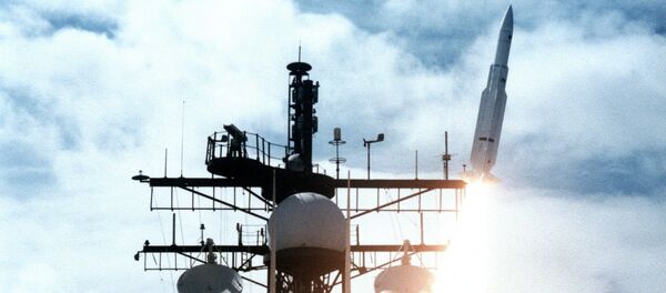 US Navy (USN) Ticonderoga Class Cruiser USS VINCENNES (CG 49) launching a Standard Missile-2 (SM-2) Medium Range (MR) from its deck. File photo US Navy (USN) Ticonderoga Class Cruiser USS VINCENNES (CG 49) launching a Standard Missile-2 (SM-2) Medium Range (MR) from its deck. File photo - Sputnik International