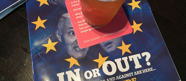 Brexit themed beermats and magazines in JD Wetherspoon's pub, Edinburgh, Scotland. - Sputnik International