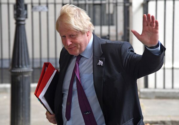 Britain's Foreign Secretary Boris Johnson waves as he leaves Downing Street in London, Britain, June 28, 2018 - Sputnik International