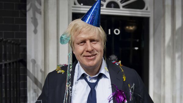 In this photo taken Friday, May 4, 2012 file photo, Madame Tussauds London mark Boris Johnson's victory in the London mayoral election by giving him a post-party makeover - Sputnik International