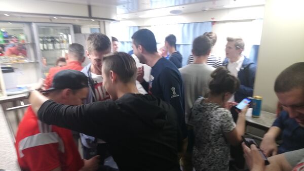 England's fans England's fans - Sputnik International