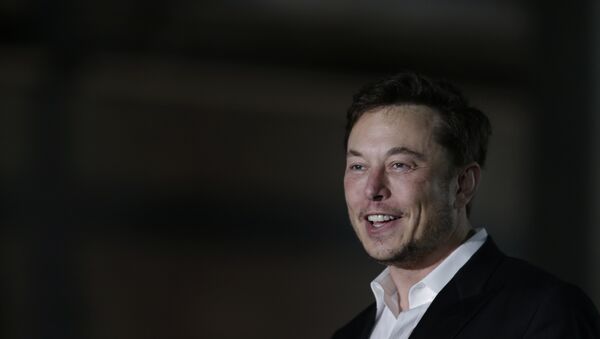 Tesla CEO and founder of the Boring Company Elon Musk speaks at a news conference, Thursday, June 14, 2018, in Chicago. The Boring Company has been selected to build a high-speed underground transportation system that it says will whisk passengers from downtown Chicago to O'Hare International Airport in mere minutes - Sputnik International