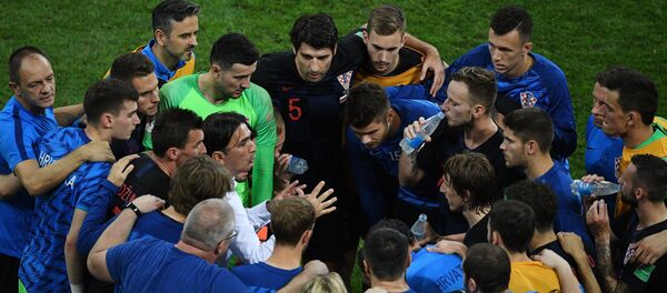 In the center to the left: Head coach Zlatko Dalić (Croatia) and players of the Croatian national team before the penalty shootout in the 1/4 finals match between Russia and Croatia. In the center to the left: Head coach Zlatko Dalić (Croatia) and players of the Croatian national team before the penalty shootout in the 1/4 finals match between Russia and Croatia. - Sputnik International