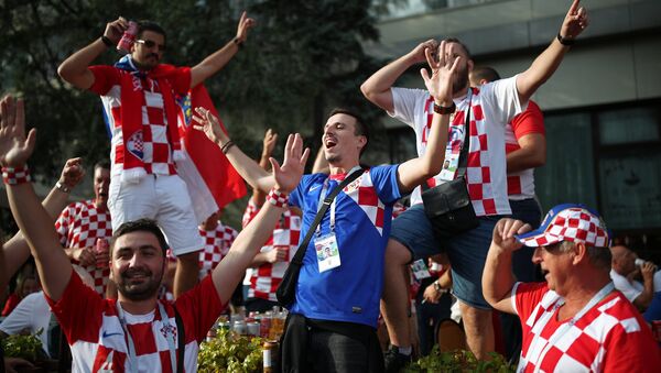 Football Fans Arriving at Luzhniki Stadium For England-Croatia Match - Sputnik International