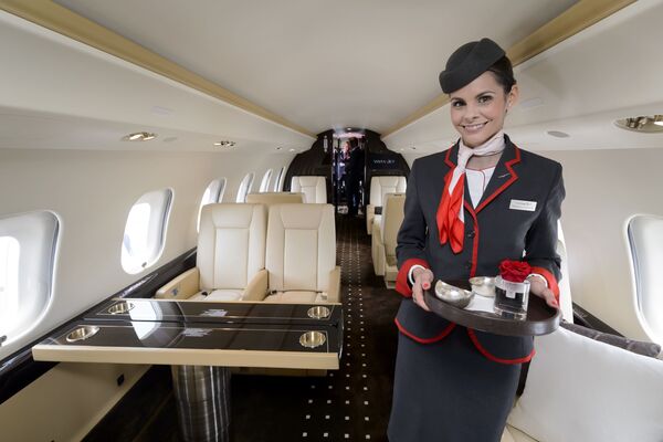 Hostess in private Bombardier Global Express jet - Sputnik International
