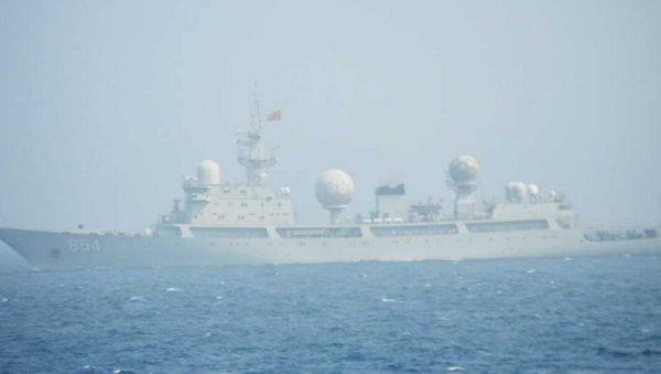 Chinese People’s Liberation Army Navy (PLAN) Type 815 Dongdiao-class surveillance vessel - Sputnik International