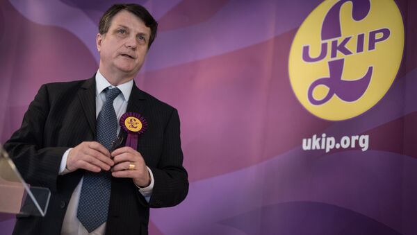 UKIP (UK Independence Party) Brexit spokesman and Member of the European Parliament for London (MEP), Gerard Batten, addresses members of the media at the party's by-election campaign headquarters in Stoke-on-Trent - Sputnik International
