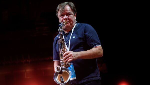 Musician Igor Butman during his workshop at the 19th World Festival of Youth and Students in Sochi - Sputnik International