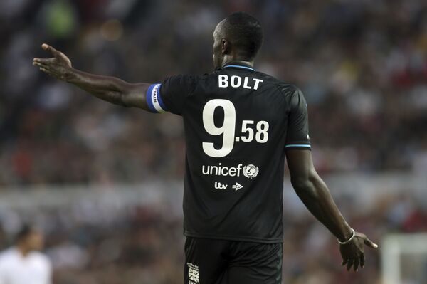 Sprint Legend Usain Bolt Thinks Cristiano Ronaldo 'Definitely Faster' Sprint Legend Usain Bolt Thinks Cristiano Ronaldo 'Definitely Faster' - Sputnik International