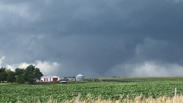Tornados wreak havoc across central Iowa. - Sputnik International