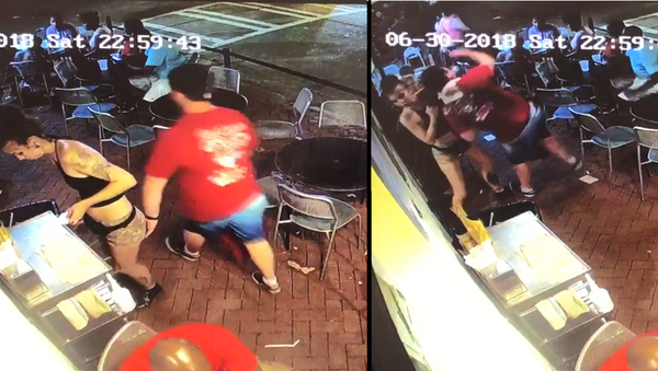 Georgia Waitress Slams Man Who Groped Her - Sputnik International