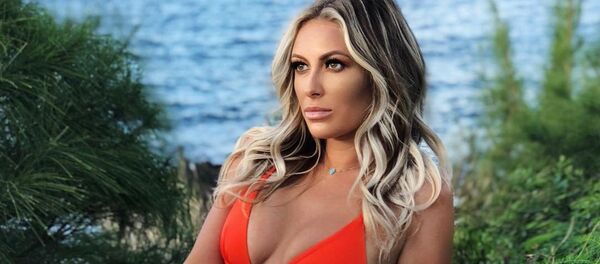 Paulina Gretzky - Sputnik International