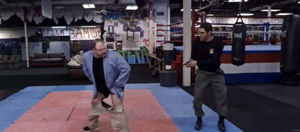 Georgia State Representative Jason Spencer exposes his buttock, yells racial slurs and displays offensive impressions in Sacha Baron Cohen's Showtime series, Who is America? - Sputnik International