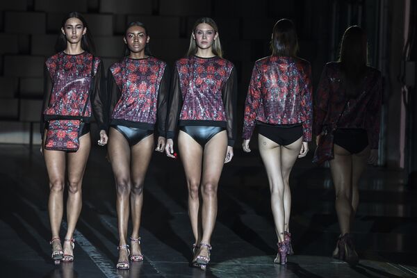 Model at Colombia's Fashion Week - Sputnik International
