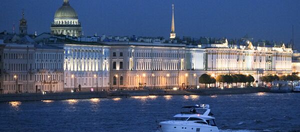 Midnight Journey: White Nights Season Starts in St. Petersburg Midnight Journey: White Nights Season Starts in St. Petersburg - Sputnik International