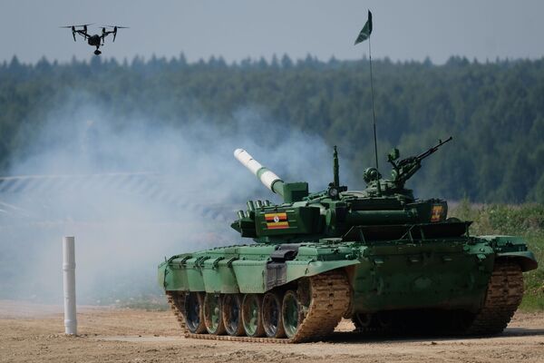 Clash of the Metal Monoliths: Tank Biathlon Starts at International Army Games - Sputnik International