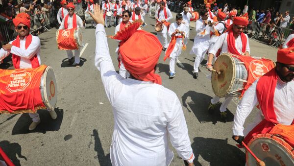 Performers of traditional drumming march during the India Day parade (File) - Sputnik International