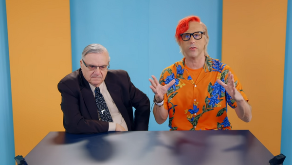 Former Arizona Sheriff Joe Arpaio tells Sacha Baron Cohen that he would welcome oral sex from US President Donald Trump in Showtime series 'Who is America? - Sputnik International