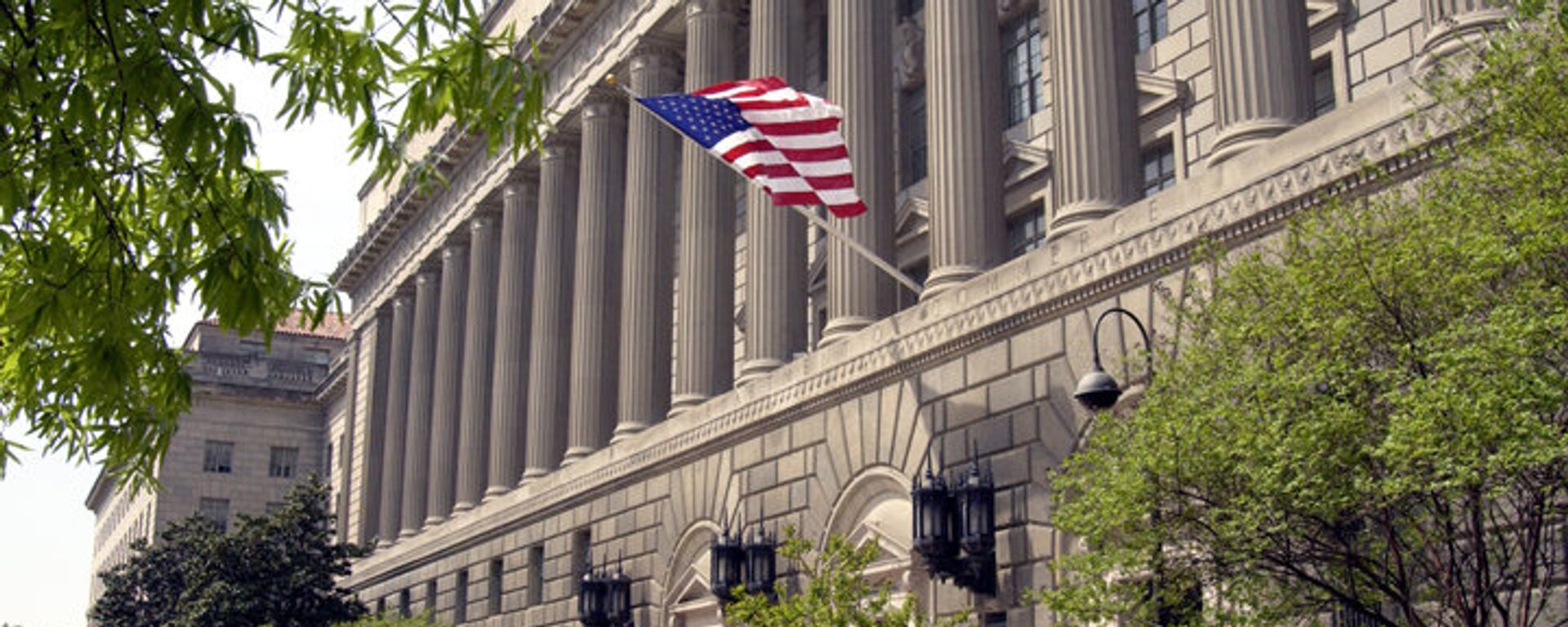 Main entrance US Commerce Department Building - Sputnik International, 1920, 28.07.2022